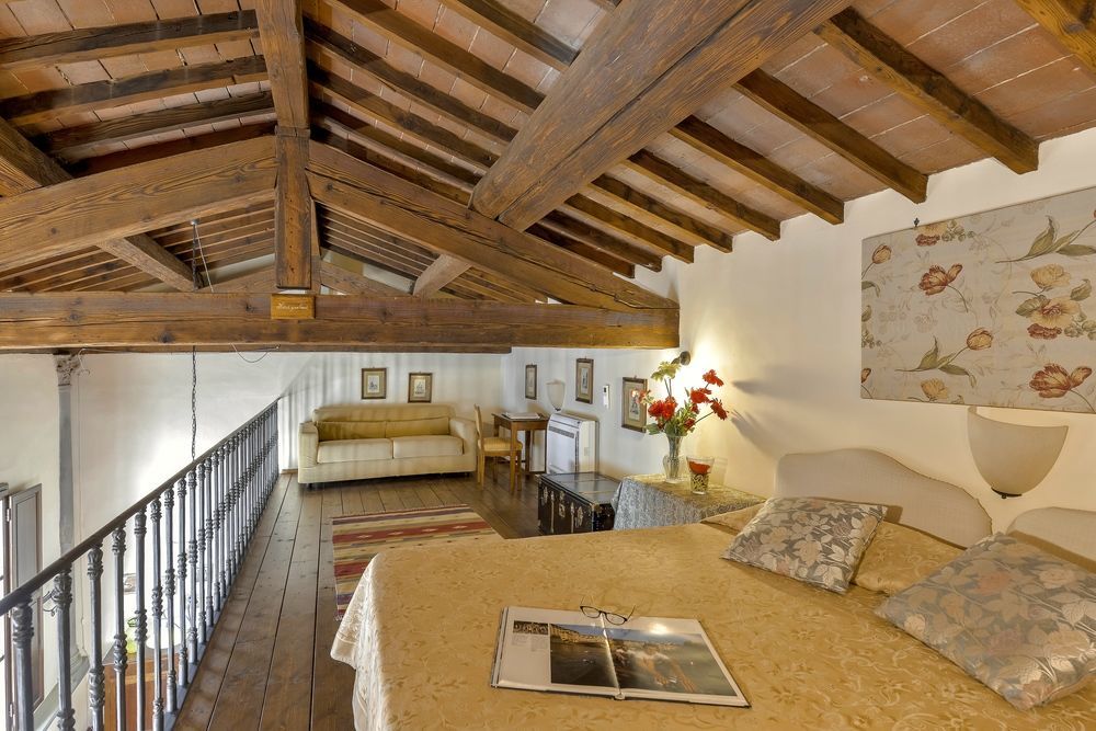 Palazzo Uguccioni Apartments Флоренция Екстериор снимка