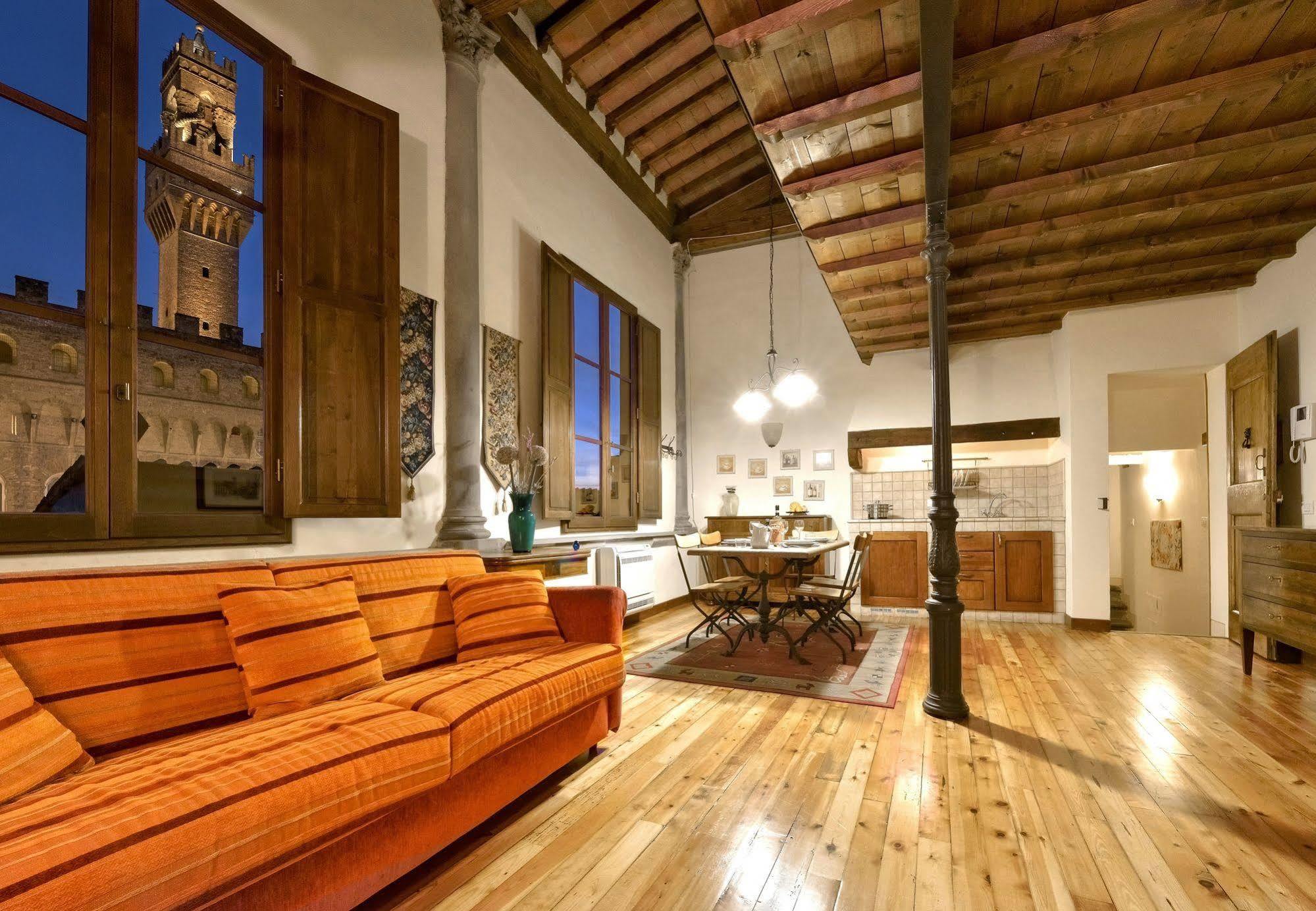 Palazzo Uguccioni Apartments Флоренция Екстериор снимка