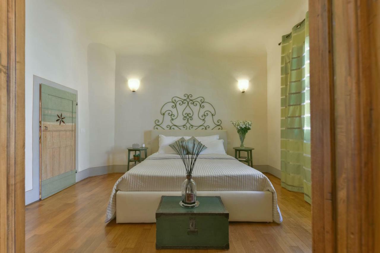 Palazzo Uguccioni Apartments Флоренция Екстериор снимка